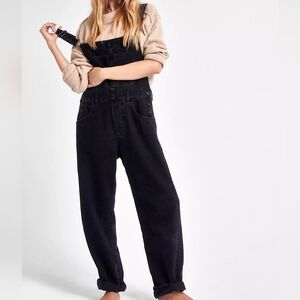 We The Free 'Ziggy' overalls in black, size XS
